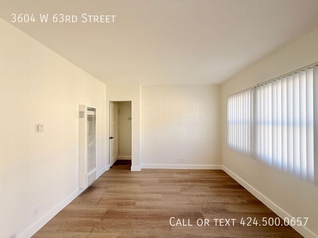 Photo - 3604 W 63rd St