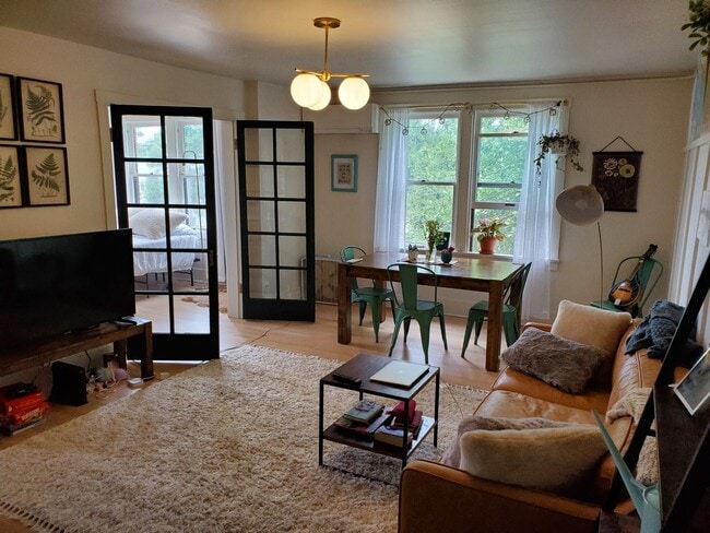 Photo - Laurel220 (KC-JF) Unit Laurel22015