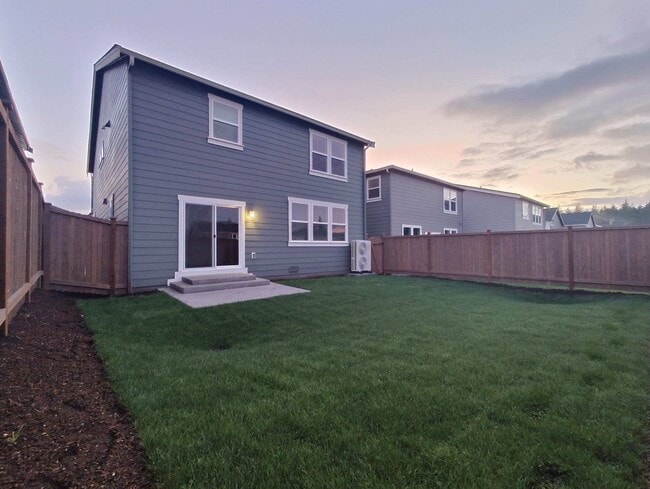 Photo - 1429 SW Pendleton Way