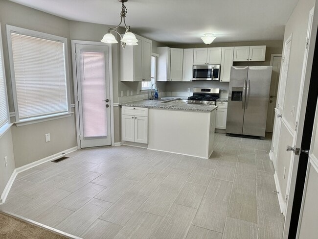 Photo - 8613 Hobhouse Cir