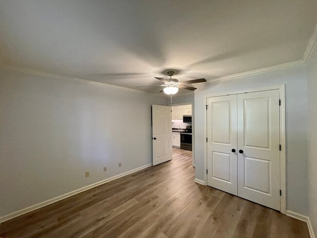 2200 S Louisiana St Unit 101