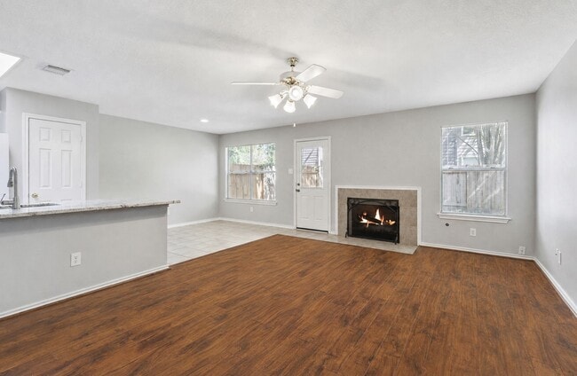 Photo - 230 Blushwood Pl