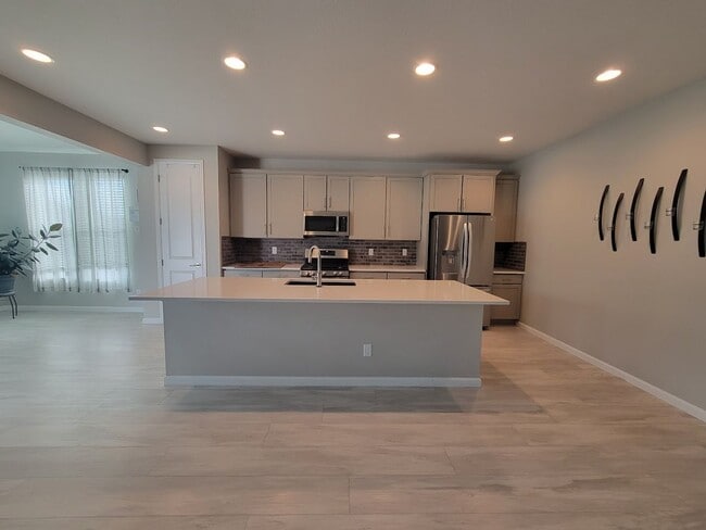 Photo - ALL PROSPECTIVE TENANTS MUST SUBMIT A $58 NON-REFUNDABLE APPLICATION FEE PER APPLICANT ONLINE AND...