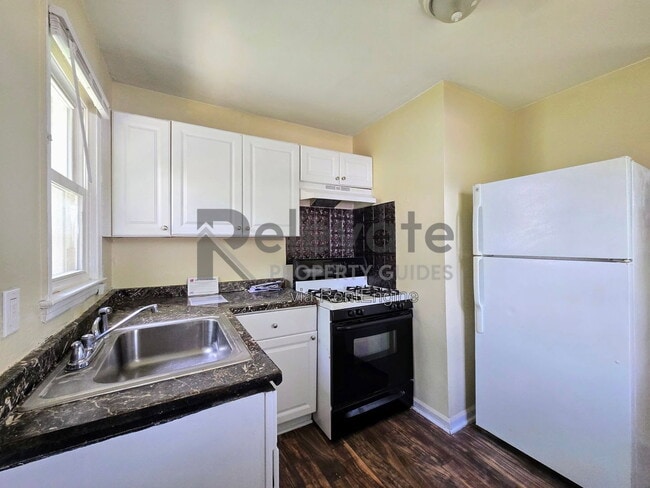 Photo - 1150 Willcox St Unit A