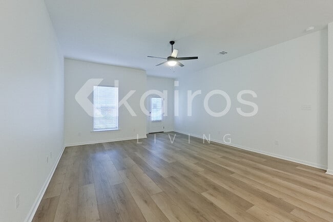 Photo - 106 Hendrix Rd