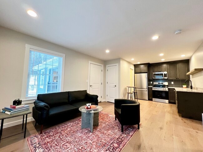 Photo - 179 Butternut St