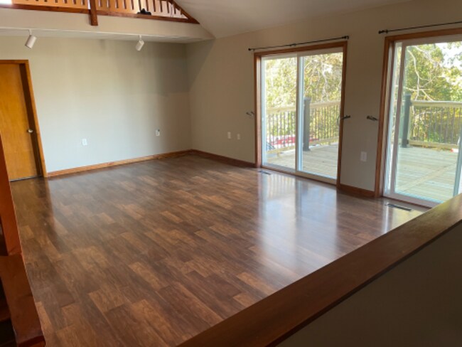 Photo - 3401 William Penn Hwy