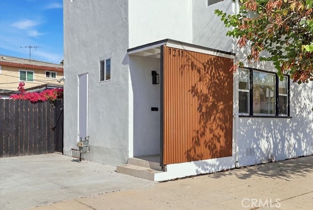 1211 Cole Ave