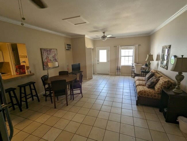 Photo - 351 Bayshore Dr