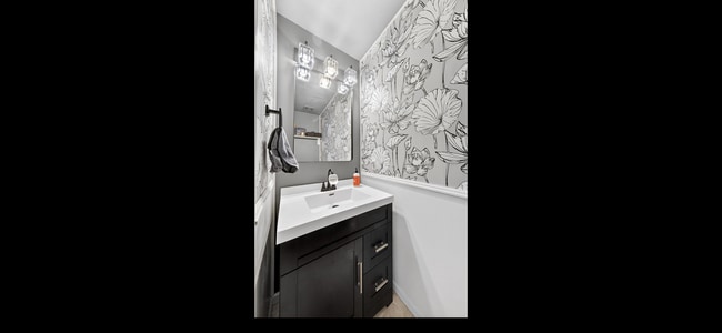 Photo - 390 Montclair Tower Dr