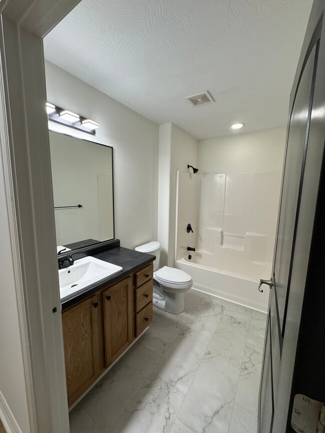 1433 S Atlas Ct