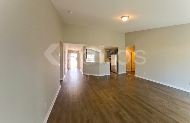 Photo - 104 Ebenezer Blf Wy