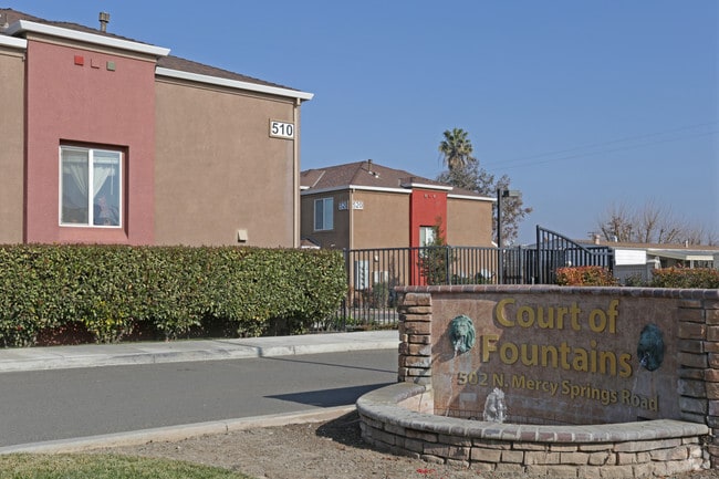 Primary Photo - Court of Fountains Townhomes