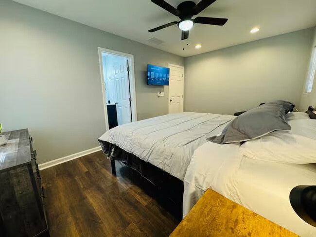 Photo - Room in House on Granade Dr