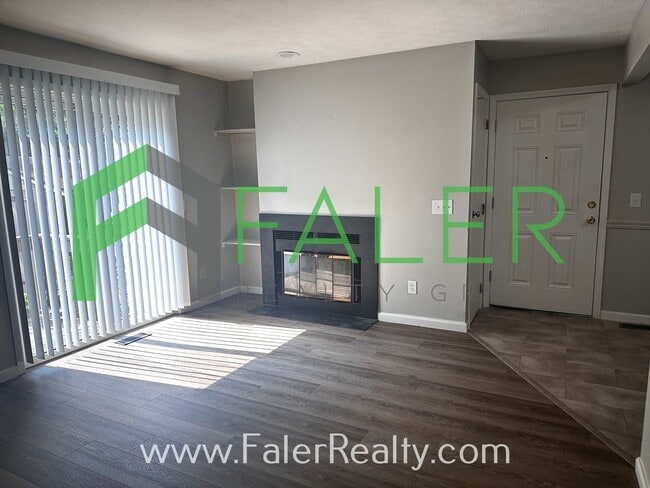 Photo - Update 2 bedroom condo - Move in ready!