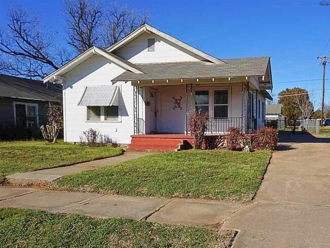 Photo - 3100 Cumberland Ave