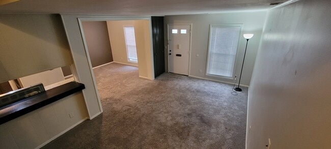 Photo - 8914 Trotter Lane # A