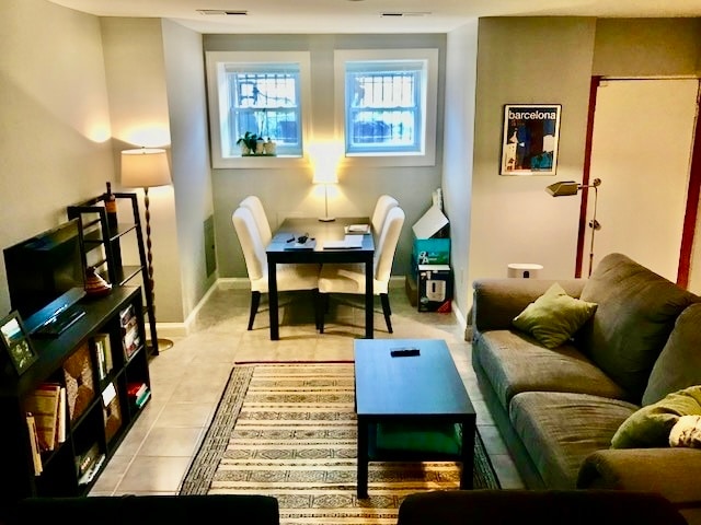 Photo - 1305 Euclid St NW Unidad Apartment