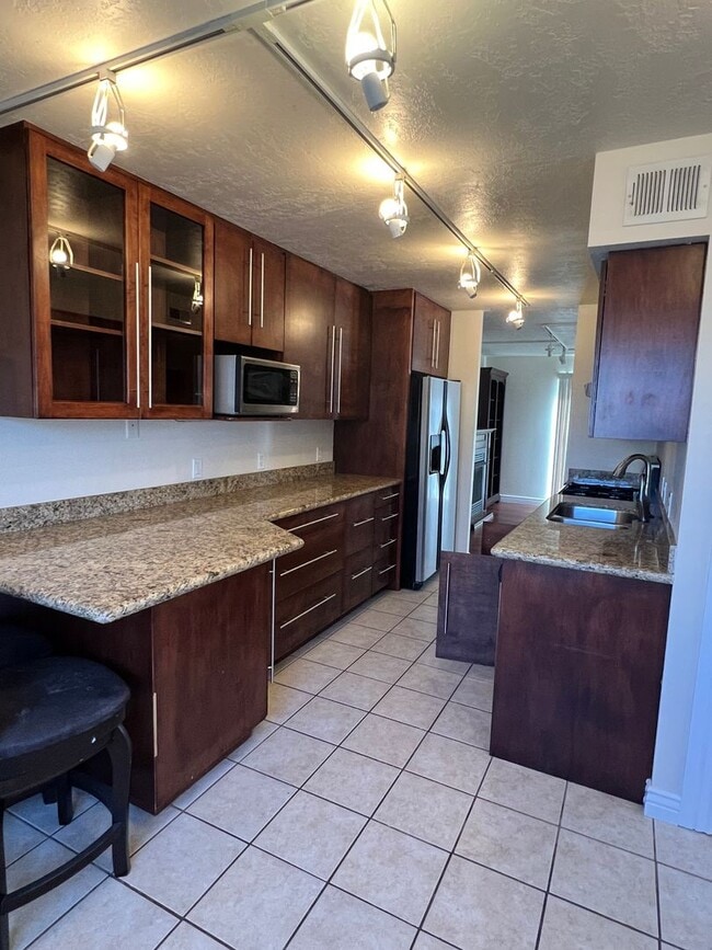 Photo - Bigger then it looks! 5 bedrooms 3.5 baths