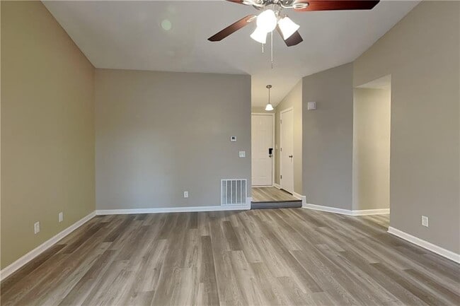 Photo - 1510 River Rock Trce