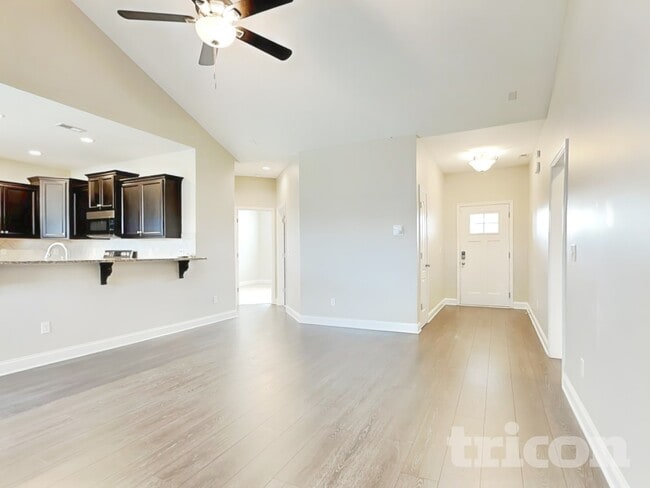 Photo - 25 Braddock Dr