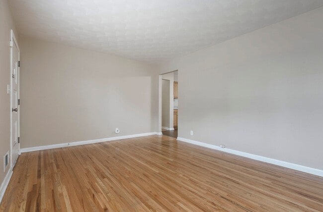 Photo - 3857 Darlene Dr