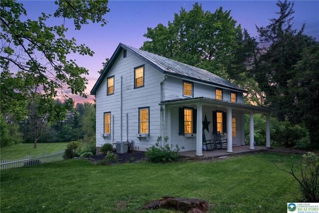 Photo - 5686 Cetronia Rd