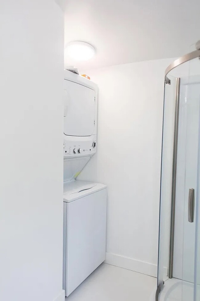 Photo - 3922 Prospect Ave