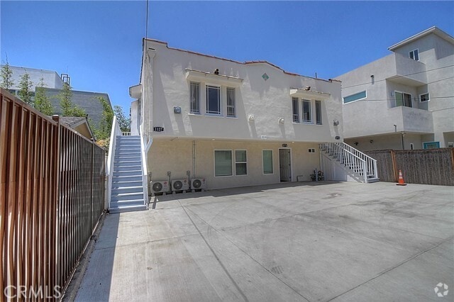 Building Photo - 1127 Manzanita St Rental