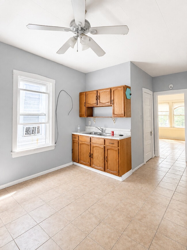 Photo - 4617 S Washtenaw Ave.