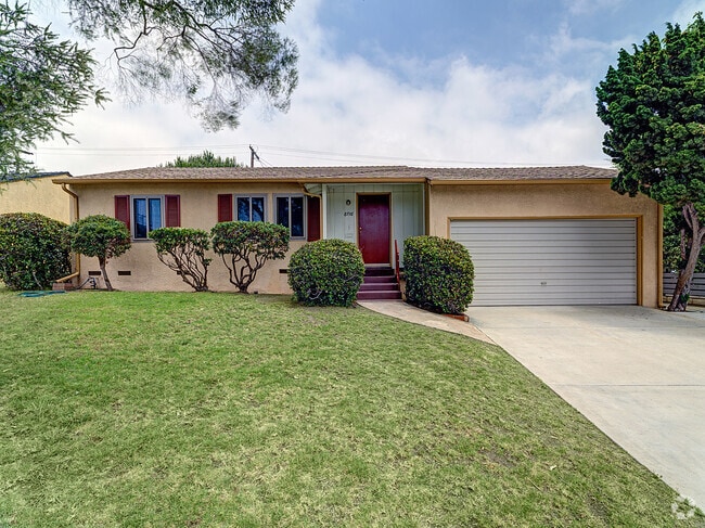 Building Photo - 8716 Bleriot Ave Rental