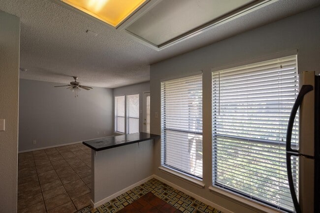 Photo - 2110 Rio Grande St