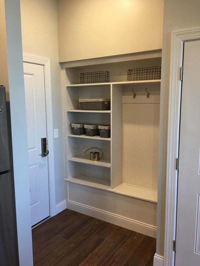 Photo - Hopkins Commons (55+ Active Living)