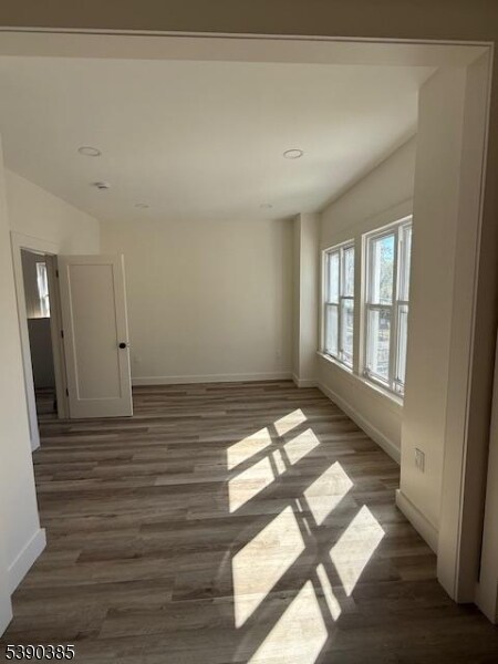 Photo - 53 Maolis Ave