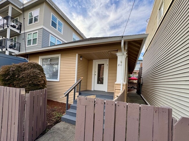 Photo - Queen Anne Home