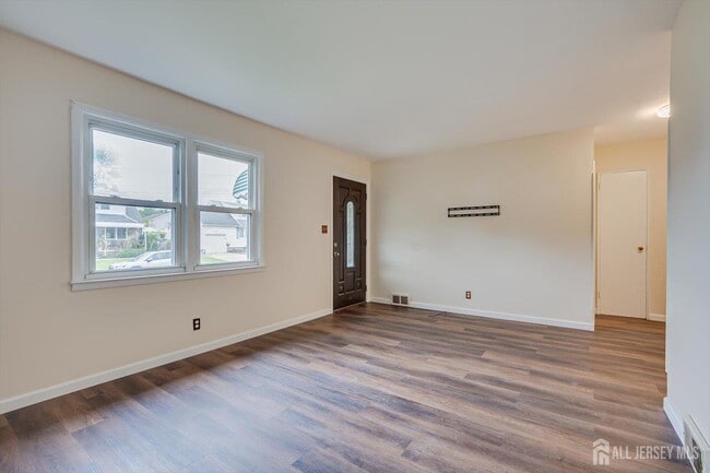 25 Ellwood Rd