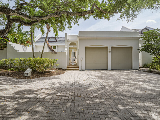 Building Photo - 8405 Red Bay Ct Rental