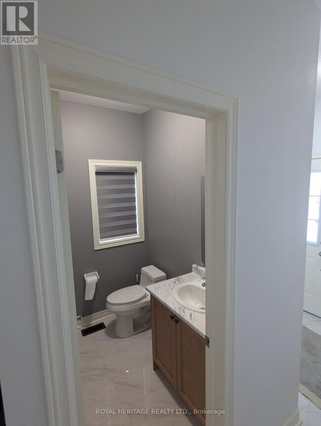 Photo - 676 Fleetwood Dr