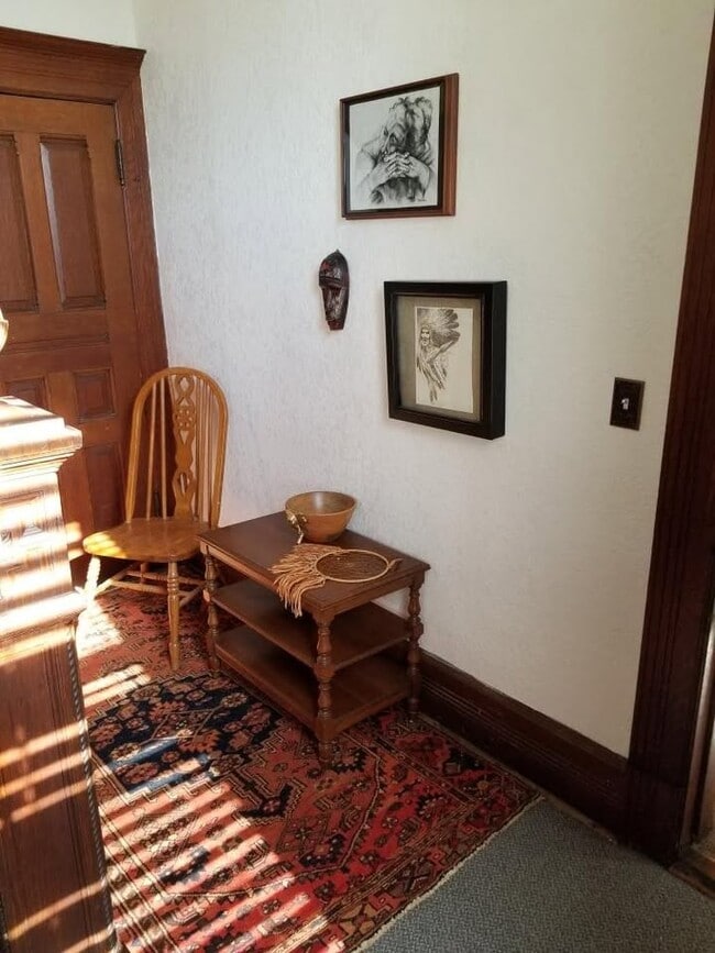 Photo - 3208 Logan Ave N