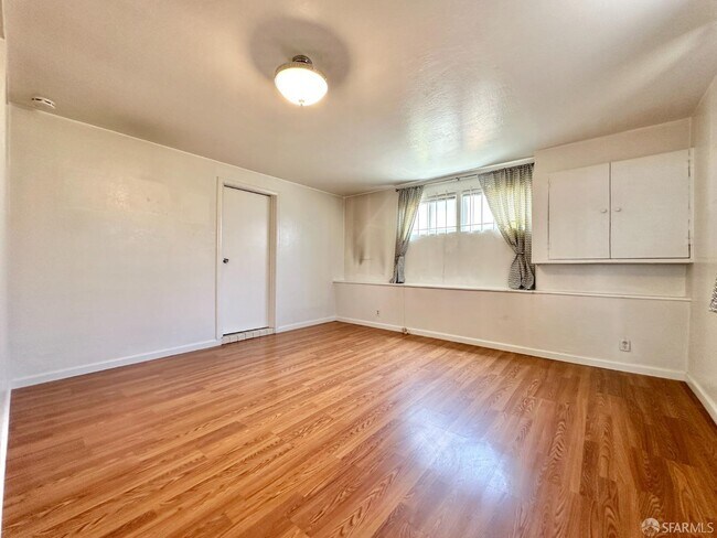 Photo - 1001 Sloat Blvd