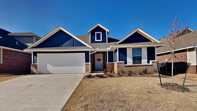 Photo - Beautiful Spacious Home in Mustang Schools