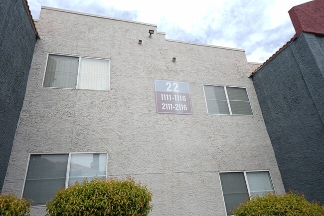 SHOWINGS AVAILABLE NOW - SHOWINGS AVAILABLE NOW Condo Unit 1113 - Bldg #22