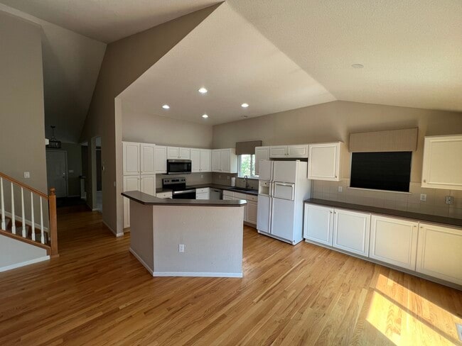 Building Photo - 1848 S Tamarac St Rental