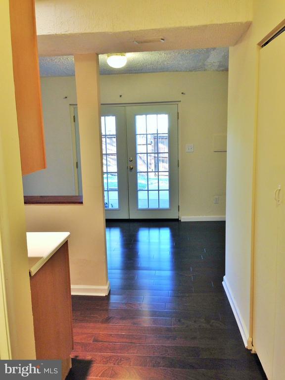 Photo - 4614 Charlton Ct Unidad B