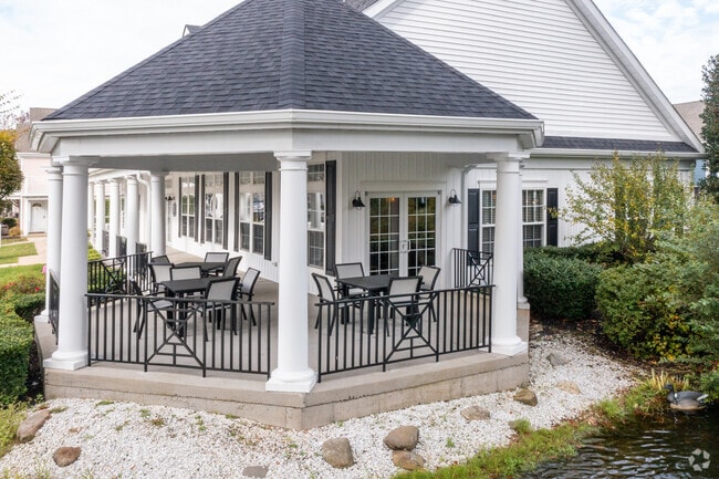 Photo - Greenview Village I 55+