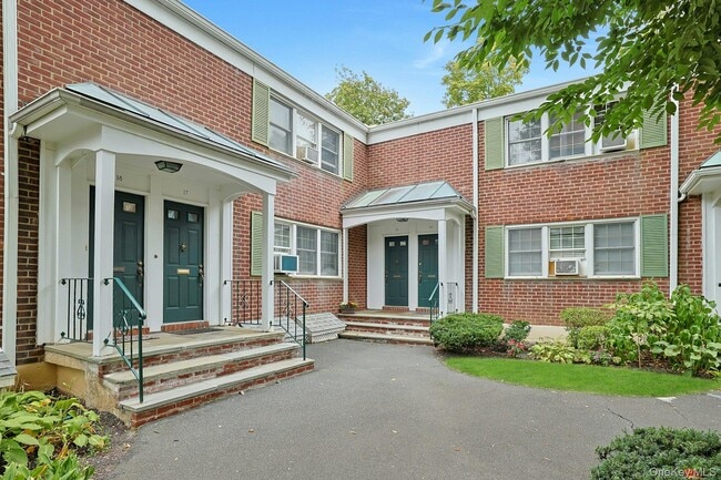Building Photo - 580 Bedford Rd Unit 20 Rental