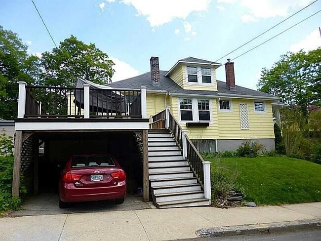 Building Photo - 61 Malbone Rd