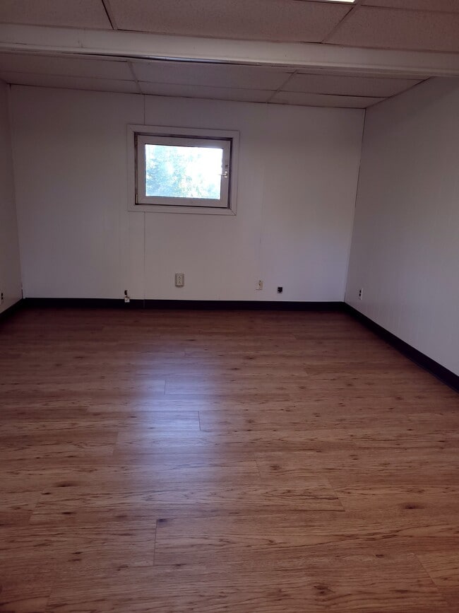 Photo - 1128 Hess Ave Unidad 16