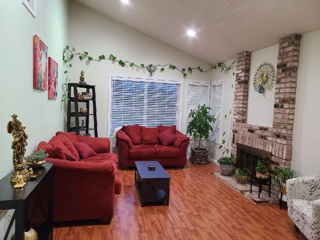 Photo - 4621 Donalbain Cir