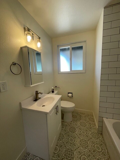 Photo - 361 N 8th St